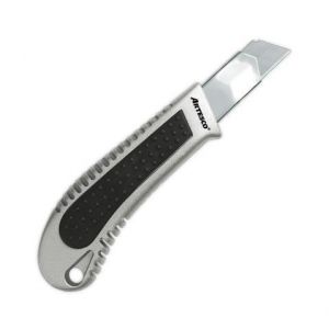 ESTILETE ARTESCO METAL REFORZADO 18MM SX98